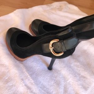 Nicola Finetti 4" heel in black